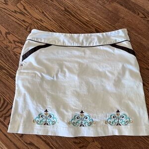 Trigelle Womens 12 Embroidered Skort White Brown Piped Edges Turquoise Flowers
